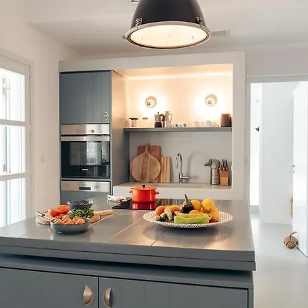 Bougainvilla Mykonos